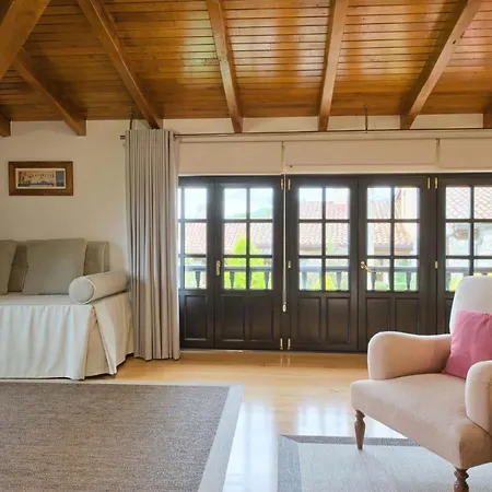 بيت للعطل El Llugaron Miravalles