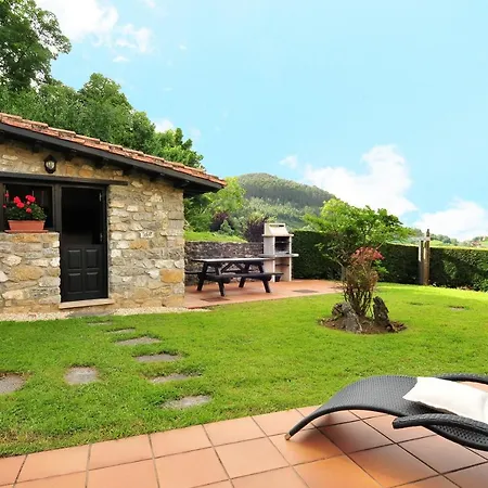 El Llugaron بيت للعطل