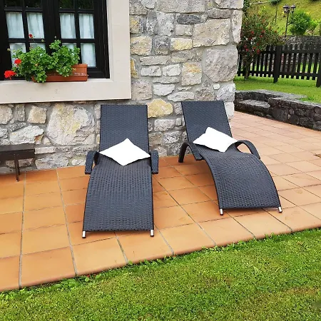 El Llugaron بيت للعطل