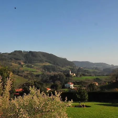 El Llugaron بيت للعطل *