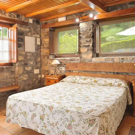 بيت للعطل El Llugaron *